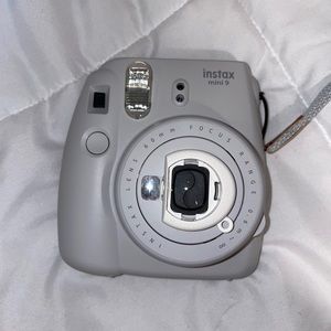 Instax mini 9 camera